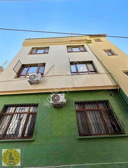 Realite Tapu Ali Yürükten Akçakelede Satılık 3 Katlı Bina