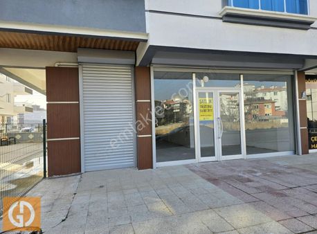 Demirel'den Satılık Orhangazi Caddesinde Kepenkli Dükkan