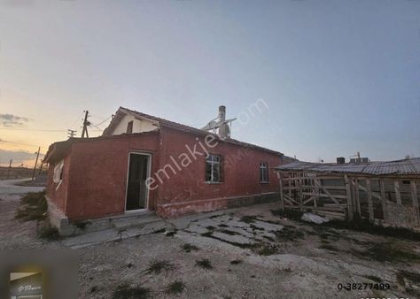 Karatay Saraçoglu Mah 907 M2 Arsa İçi 2+1 Müstakil Ev Satlık