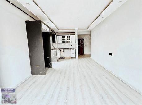 23 Nisan Parkın'da Satılık Sıfır Lüx Geniş 1+1 Arakat Daire