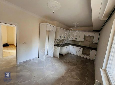 Maltepe Bağlarbaşı 3+1 Satılık Fırsat Daire