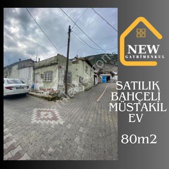 New Gayrimenkul 'den Kırkağaç 'ta 2 Katlı Müstakil Ev