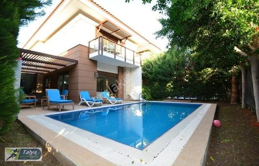 Kadriye'de 4+1 Özel Müstakil Havuzlu Villa