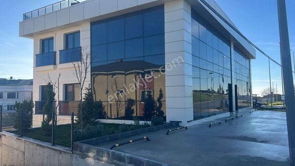 Tüyap Karşısında Kiralık Müstakil Plaza Binası