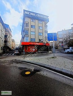 Üsküdar Belediyesine İki Dakika Mesafede .