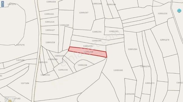 Uludere Mahallesinde Satılık Tarla