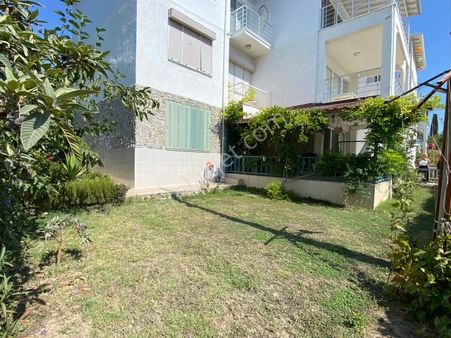 Kuşadası'nın En Nezih Sitesinde 3+1 Satılık Daire