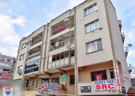 Bergama Merkezde İdeal Konumda 3+1 Daire