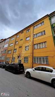 Asrın Enlak'tan Yahyabey Mh.satılık 3+1 Kom. Temiz Uygun Daire