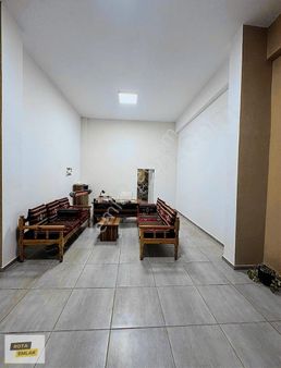 Fıstıklık Merkezde Satılık Dükkan