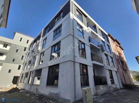 Ortaca Merkezde Ayrı Mutfak Salon Yerden Isıtmalı Lüks Daire