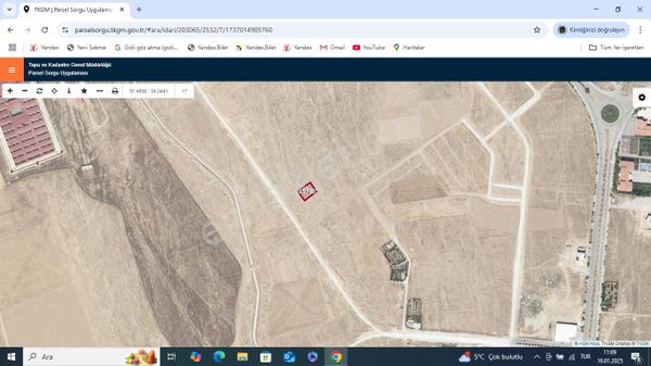 Toros Mahallesinde Satılık 677 M2 Müstakil Arsa