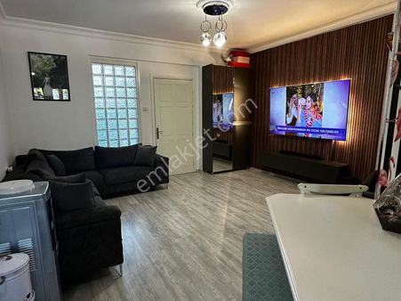 Girne Merkez'de Yaşam Ve Yatırıma Uygun, Masrafsız Geniş Satılık 2+1 Daire !!