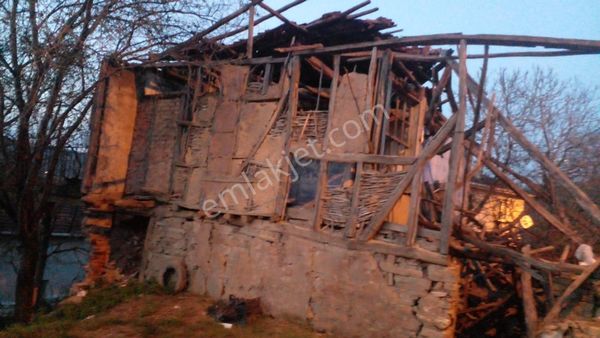 Ekin’den Beykoz Bozhane Köyü’nde Satılık Müstakil Ev