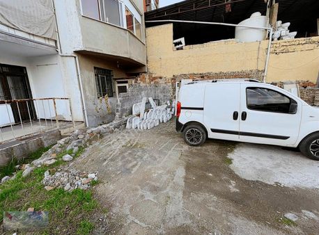 Bayraklı Çay Mahallesinde Satılık Arsa