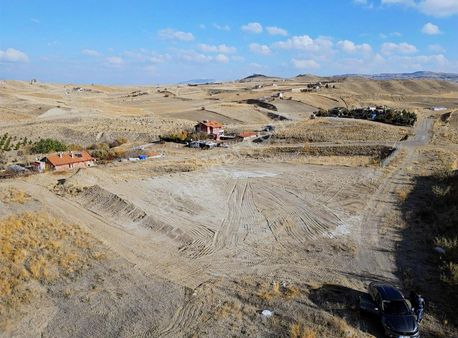 K.kazan Gyo'dan Kayı Mah. 3 Katlı Villa Yapılabilir 1820m2 Arsa