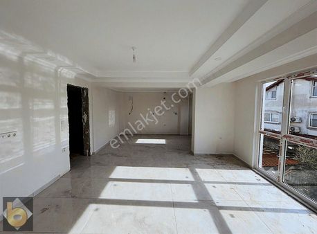 Baran Emlaktan Satılık 3+1ara Kat Ebeveyn