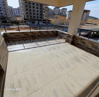 Fatih Gayrimenkulden Göktürk Mah Satılık 3+1