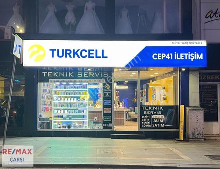 İzmit Çarşıda Cadde Üzerinde Devren Kiralık Cep Telefon Dükkânı