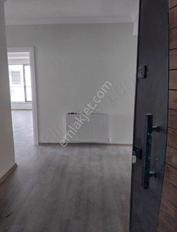 Şerefiye Mahallesi Beren Evleri 3 Sitesinde Satılık Sıfır Daire