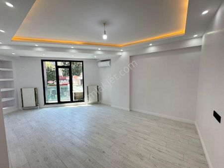 Öz Aydın İnşaattan Cengiz Topel Caddesinde Satılık 2+1 Daire