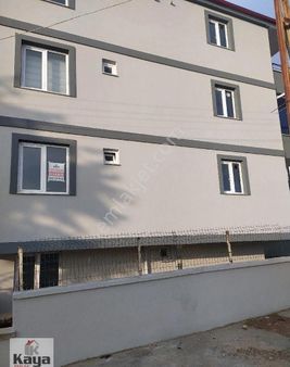 Kaya Emlaktan Satılık 3+1 Daire 130 M2 Artı.60. M2.eklenti Deposu Dahil