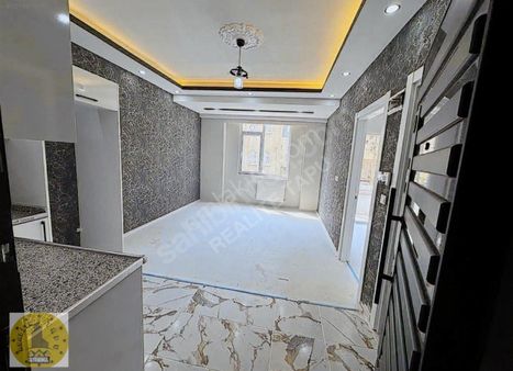 Realite Tapu Dan İpekyolda Satılık 1+1