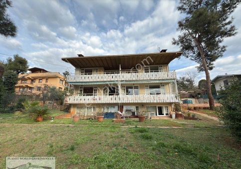 Planet'ten Denize Yakın Orman Deniz Manzaralı Yarı Villa