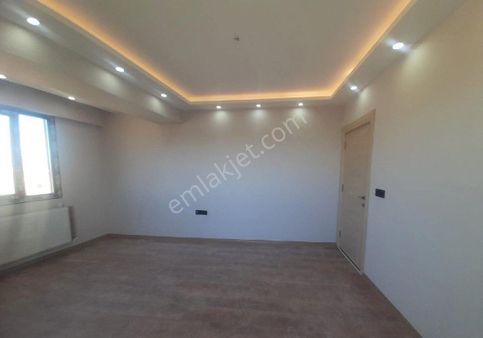 Manisa Yunusemre Muradiye Mahallesinde Satılık Lüx 2+1 Sıfır Daire