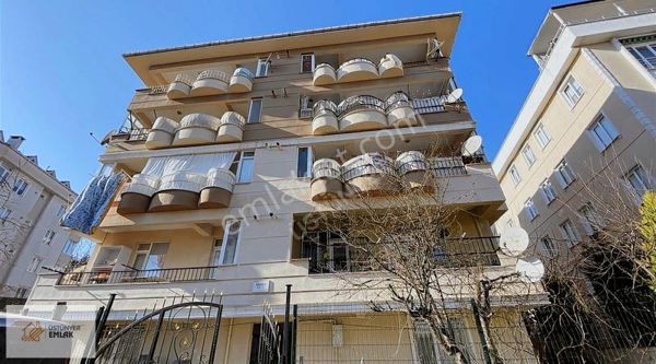 Tepecik Hürriyet Mahallesinde Satılık 2+1 Tadilatlı Daire