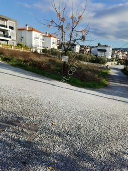 Manisa Salihli Caferbey'de 5 Dairelik, İki Yola Cepheli,2.5 Kat İmarlı Satılık Arsa