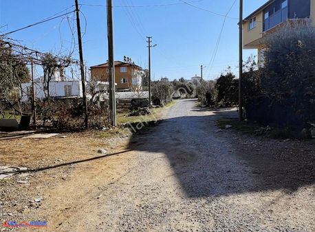 Fırsatt Gündogduda Satılık 500 M2 Köy İçi Arsa