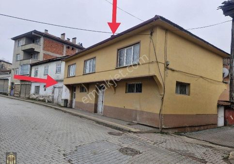 Satılık Müstakil Ev Anıt Emlaktan..