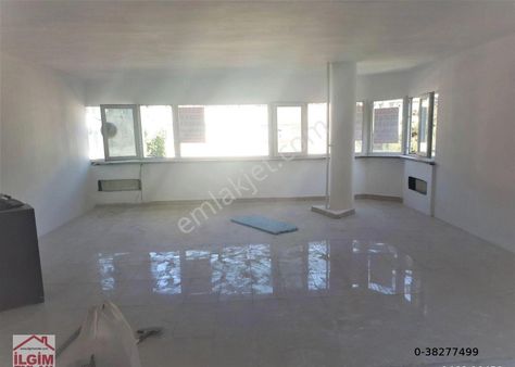 Kızılay Karanfil Sokakta 2+1 Kombili Köşe Ön Daire