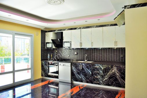 Nw Gayrimenkul Menteş Mh 713 M² Arsa Üzeri 560 M² Oturumlu Satılık İkiz Villa