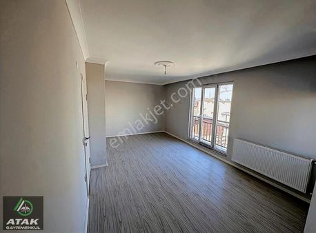 Özgürlük Mahallesinde Satılık 4+1 Üst Dublex