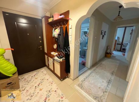 Azot Da 3+1 Ara Kat Doğalgazlı Asansörlü Daire