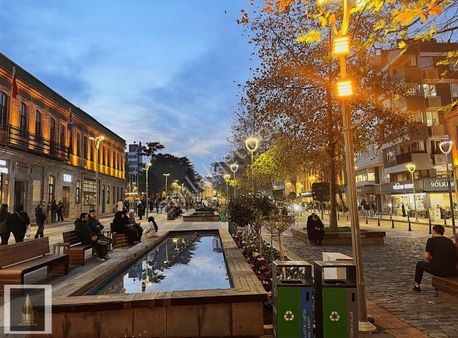 Riva Gymdn Meydan İskenderpaşada Komple Otel Ve Dükkan