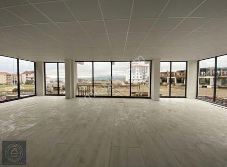 Gelibolu Da 450 M2 Satılık İşyeri