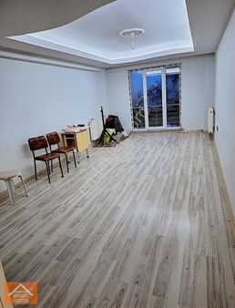 Eyüp Ramii Cuma Mahallesinde Yeni Binada Bahçekatı 2+1 Akkuzu'da