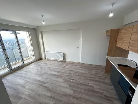 Hürriyet Mah.satılık 1+1/60 M2 Daire