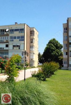 Çiftlikköy Aydın 6 Sitesinde Denize Sıfır Satılık Daire