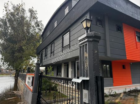 Güzeloba Ermenek'te Havuzlu Komple Satılık Lüx Villa