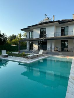 Rota Köyceğiz Gayrimenkul'den Beyobası'nda 12 Taksitli 5+1 Havuzlu 230m² Villa