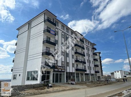 Hane Emlak'tan Yılmazlar İnşaatta Satılık 2+1 Daireler