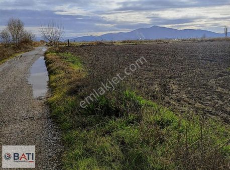 Torbalı Batı Gayrimenkul Den Satılık Tarla