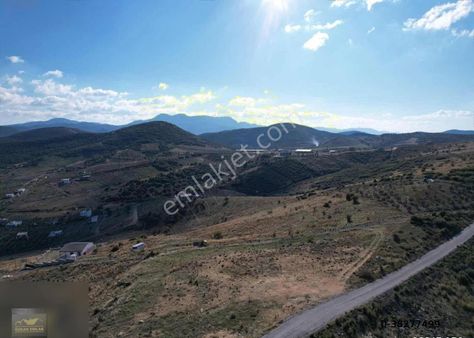 Tire Yenioba Mahallesinde Satılık İmarlı Arsalar