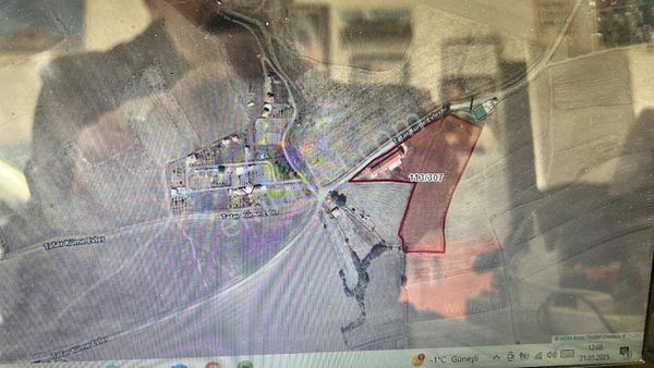 Arkadaş Emlaktan Satılık 15.500 M2 Satılık Çiftlik