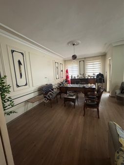 Haktanır Gayrimenkul Den Bahçelievlerde Satılık Daire Arakat 3+1 165 M2