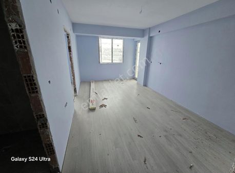 Üniversite Karşısı 1+1 Daire